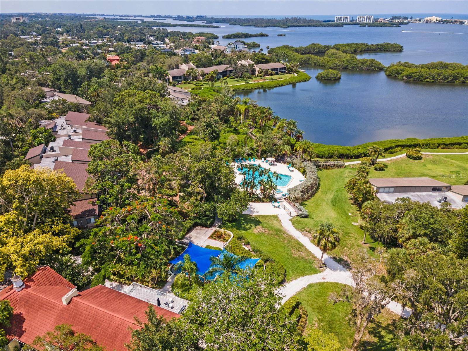 PELICAN COVE I - Residential