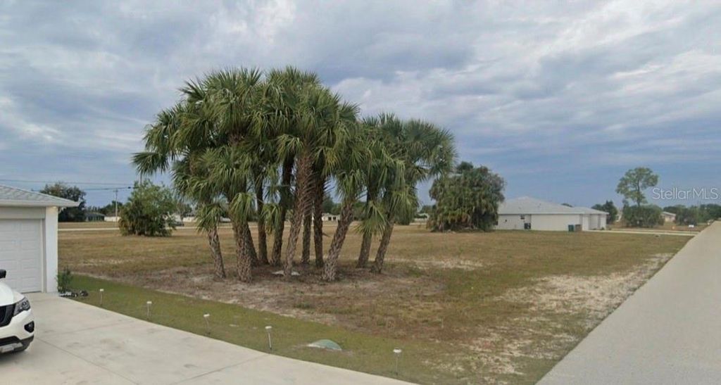 Photo of 1416 SW 7th Court, Cape Coral, FL 33991 (MLS # O6342147)