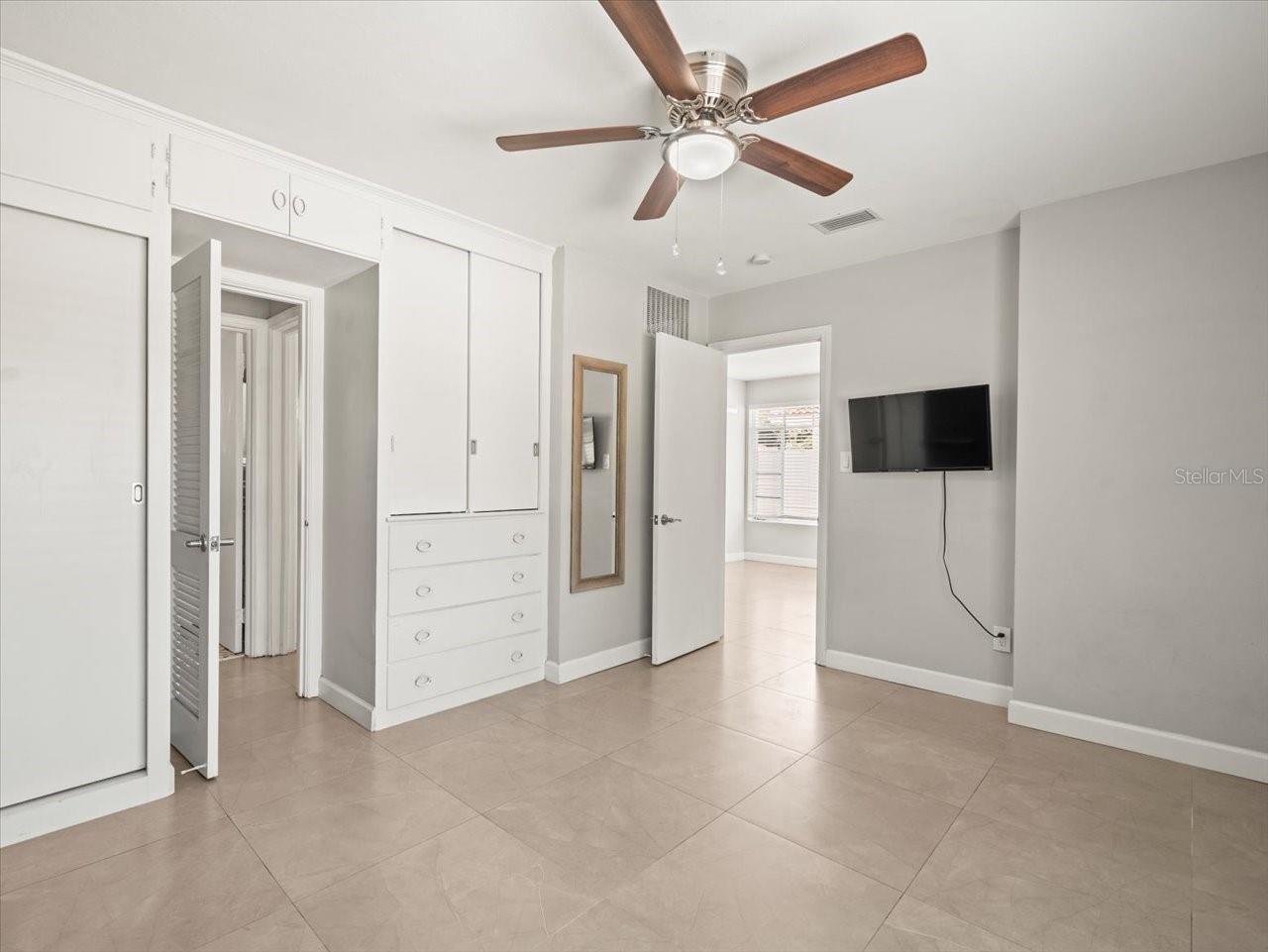 DON CE-SAR PLACE - Residential Income