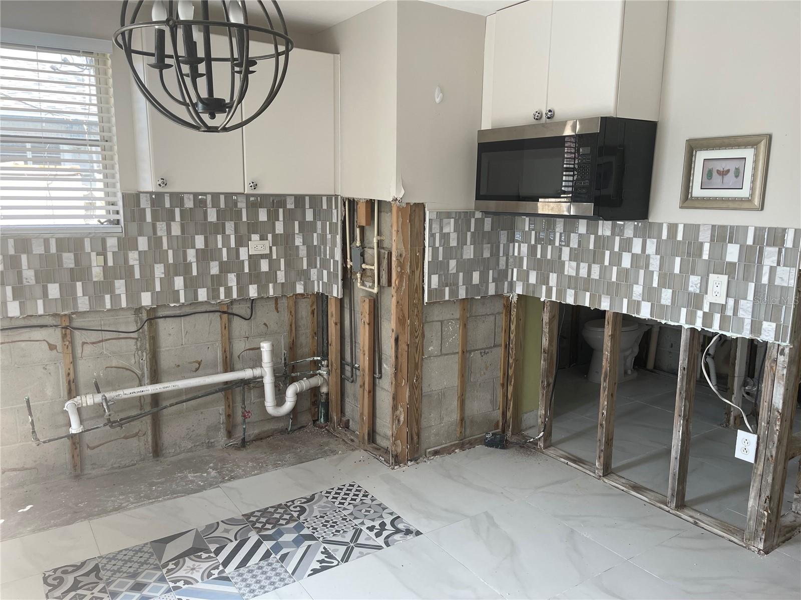 DON CE-SAR PLACE - Residential Income