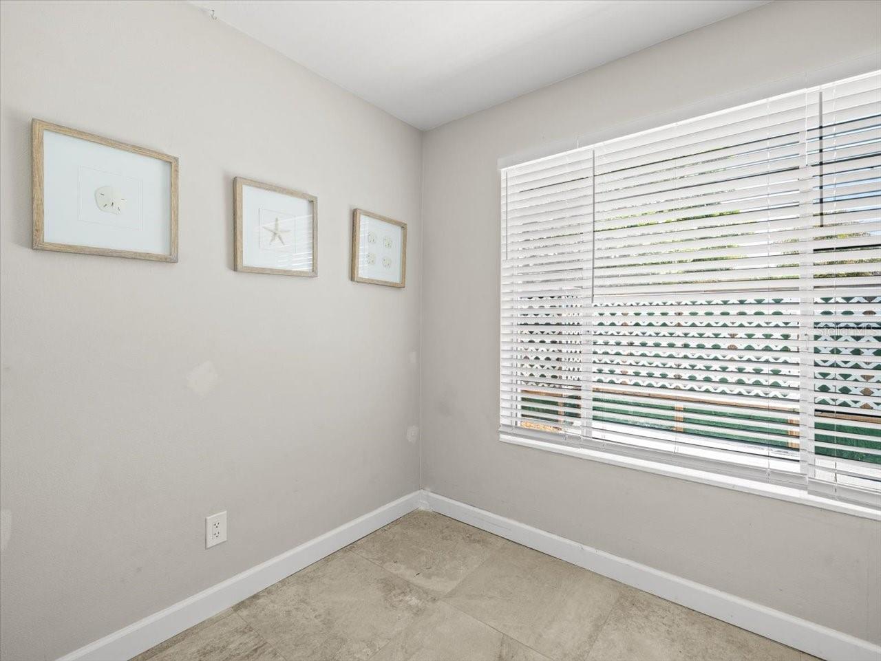 DON CE-SAR PLACE - Residential Income