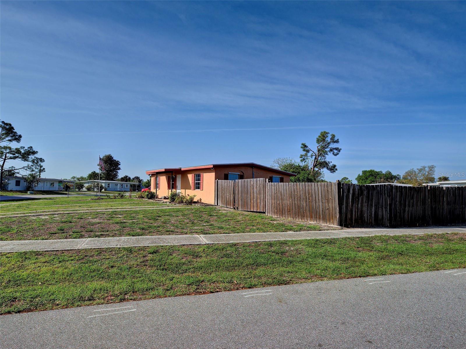 PORT CHARLOTTE SEC 11 REV - Residential