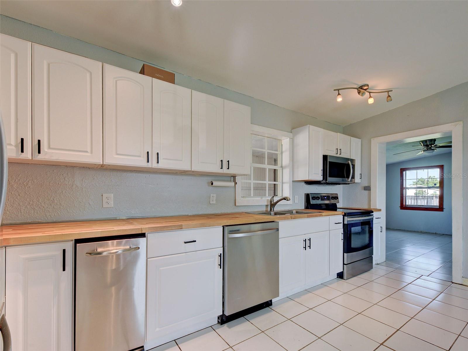 PORT CHARLOTTE SEC 11 REV - Residential