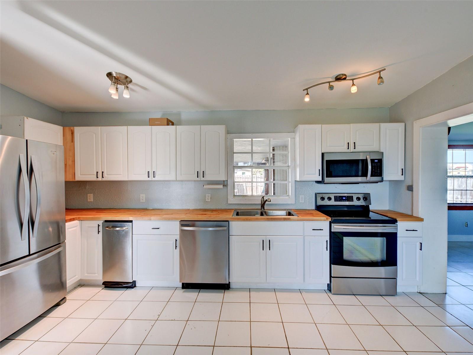 PORT CHARLOTTE SEC 11 REV - Residential