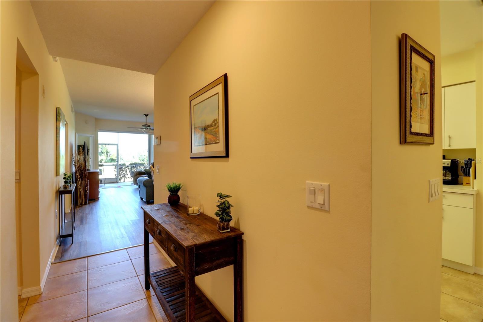 HERITAGE OAKS GOLF & COUNTRY CLUB - Residential