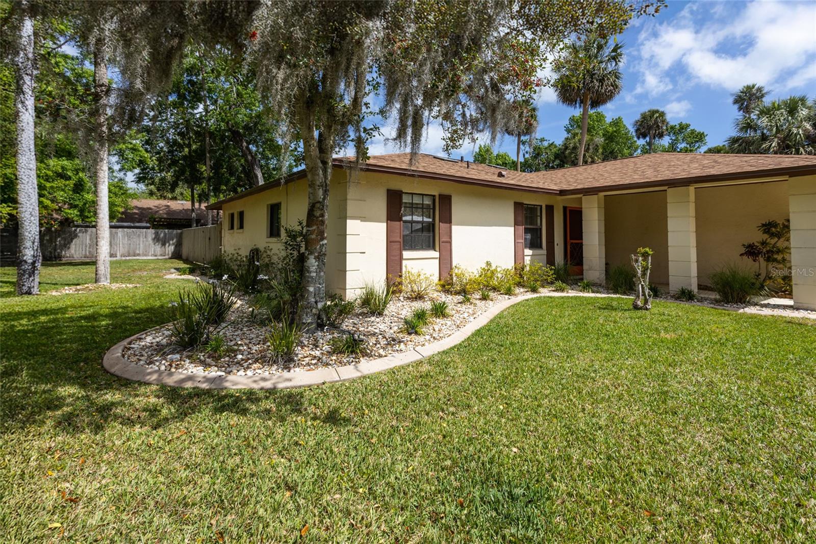 17 BLAKESHIRE PLACE
