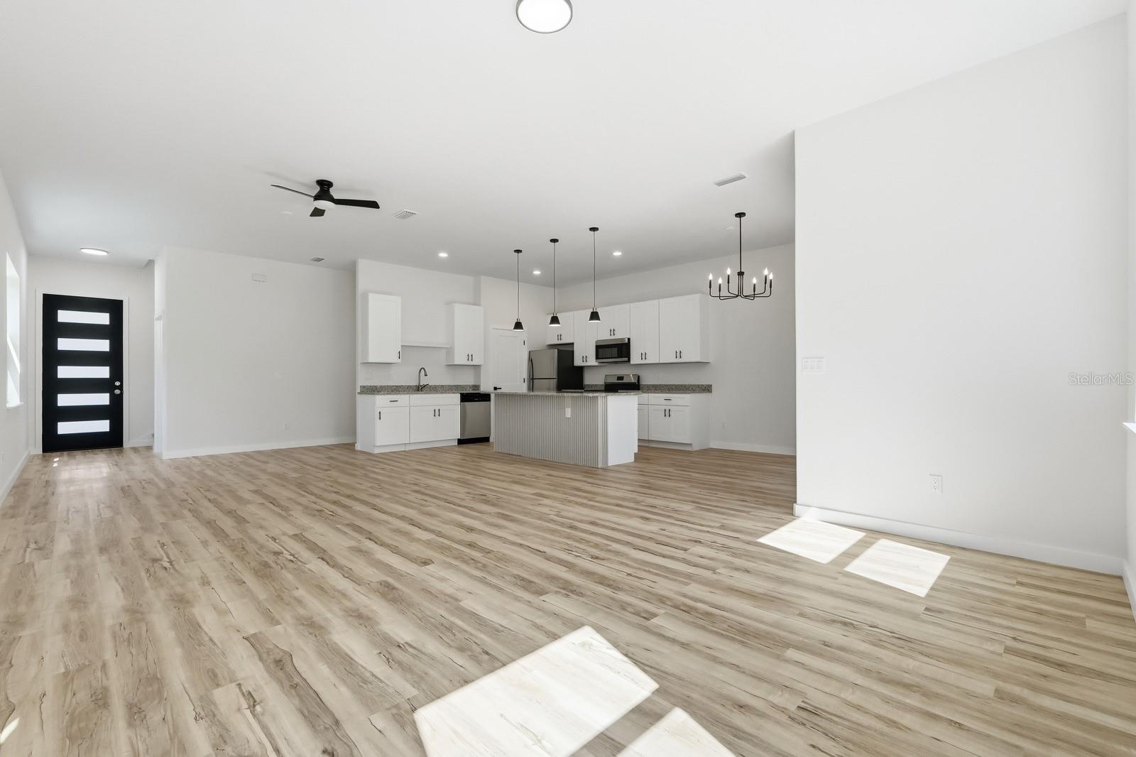 FOREST GROVE BUS CENTER - Residential Income