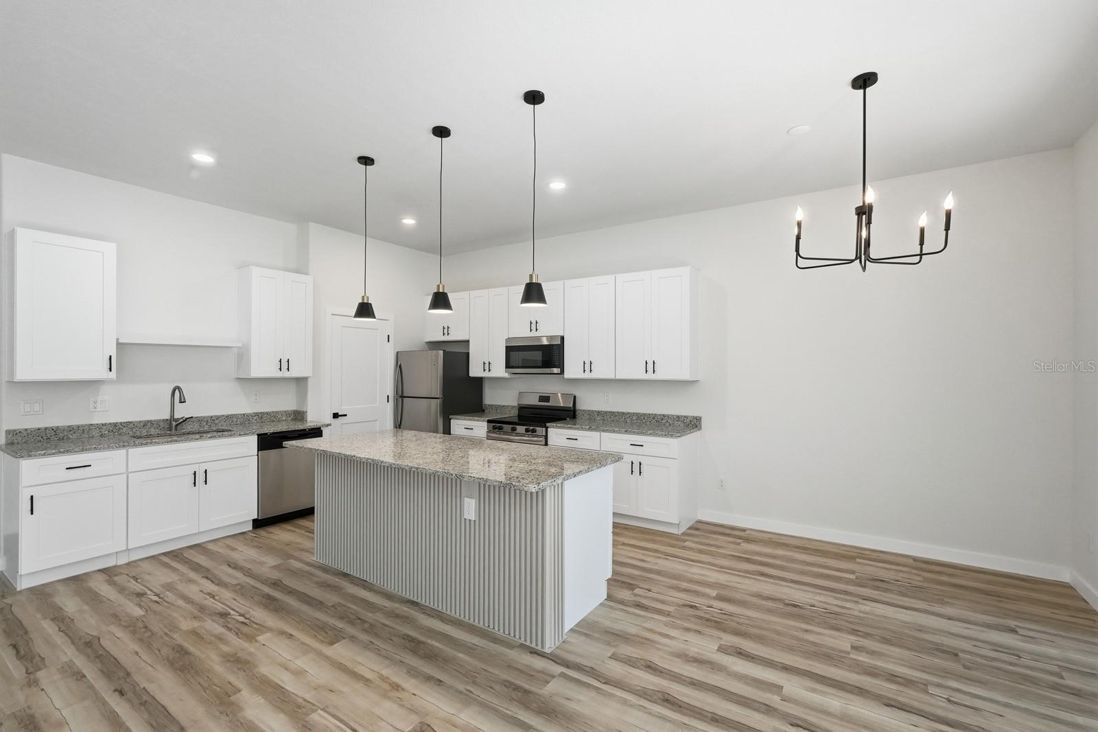 FOREST GROVE BUS CENTER - Residential Income