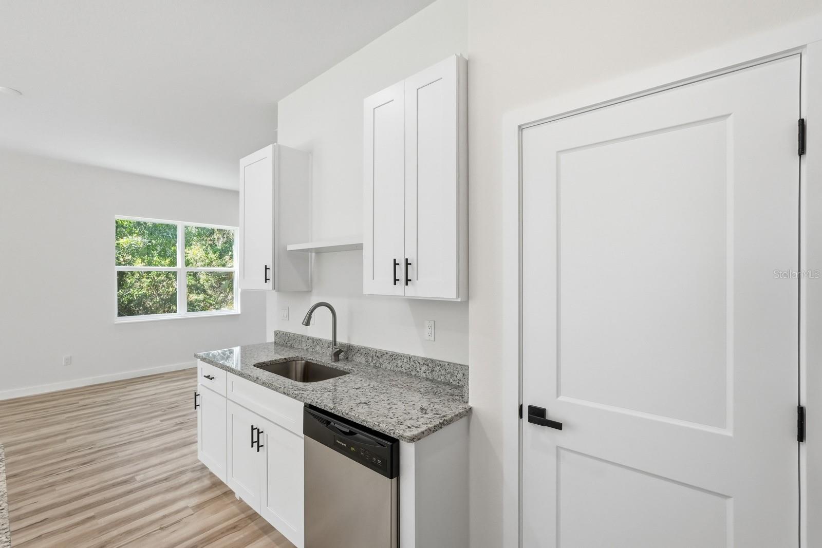 FOREST GROVE BUS CENTER - Residential Income