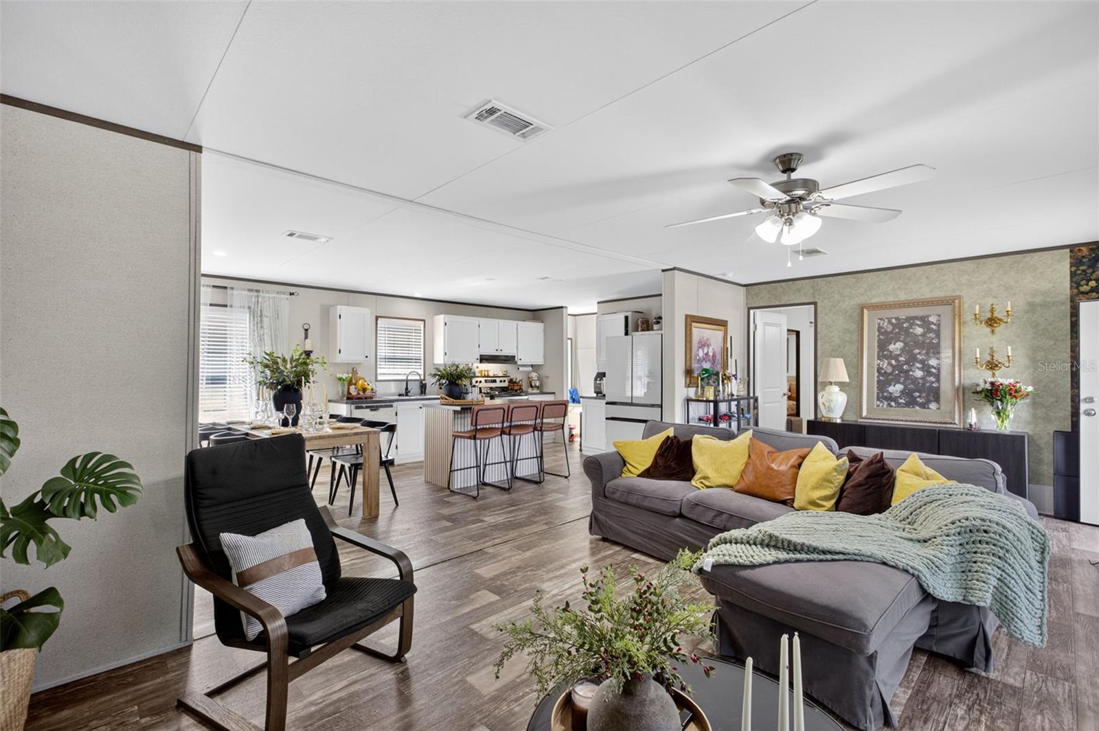 CHARLOTTE RANCHETTES - Residential