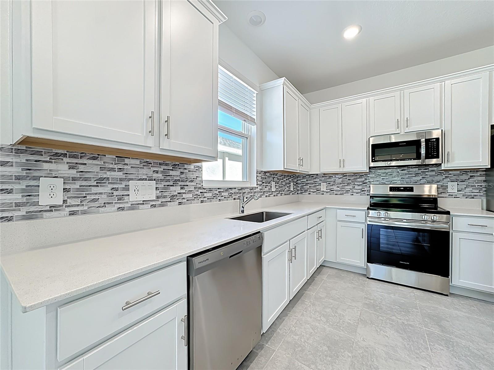 STOREY CREEK PH 6 - Residential