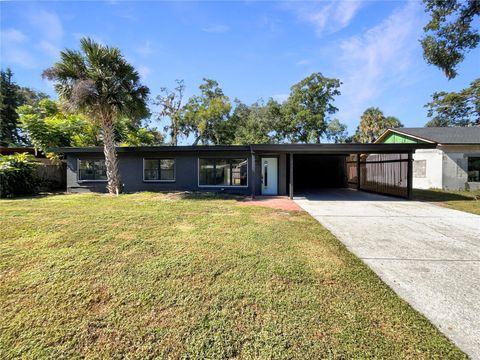 Photo of 214 Cherrywood Drive, Maitland, FL 32751 (MLS # O6279523)