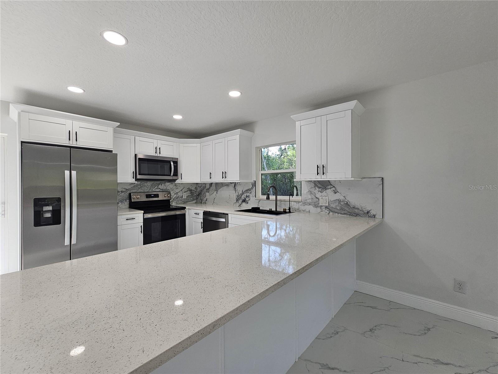 LACOOCHEE WEEMS ADD - Residential