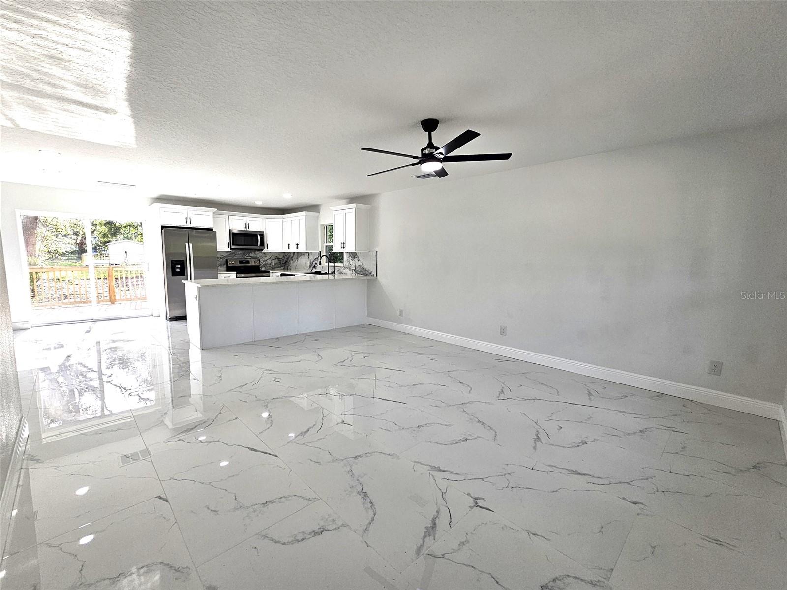 LACOOCHEE WEEMS ADD - Residential