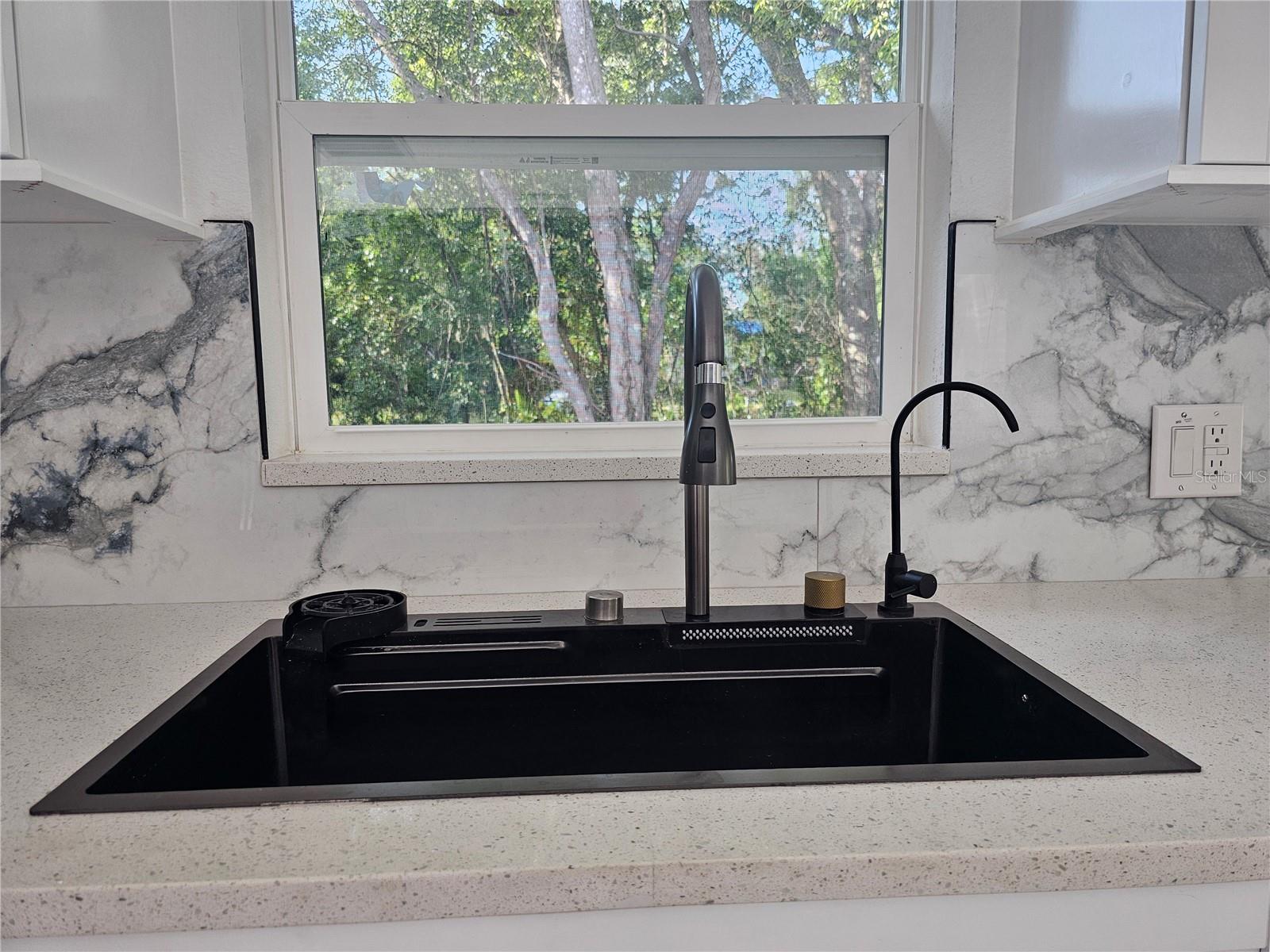 LACOOCHEE WEEMS ADD - Residential