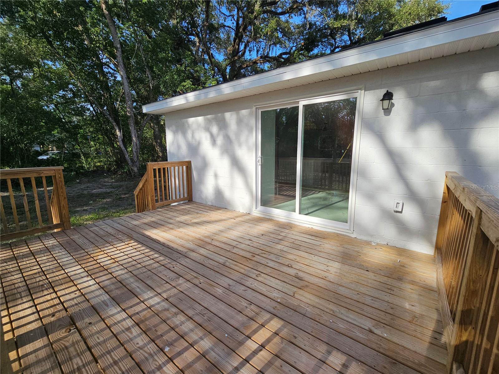 LACOOCHEE WEEMS ADD - Residential