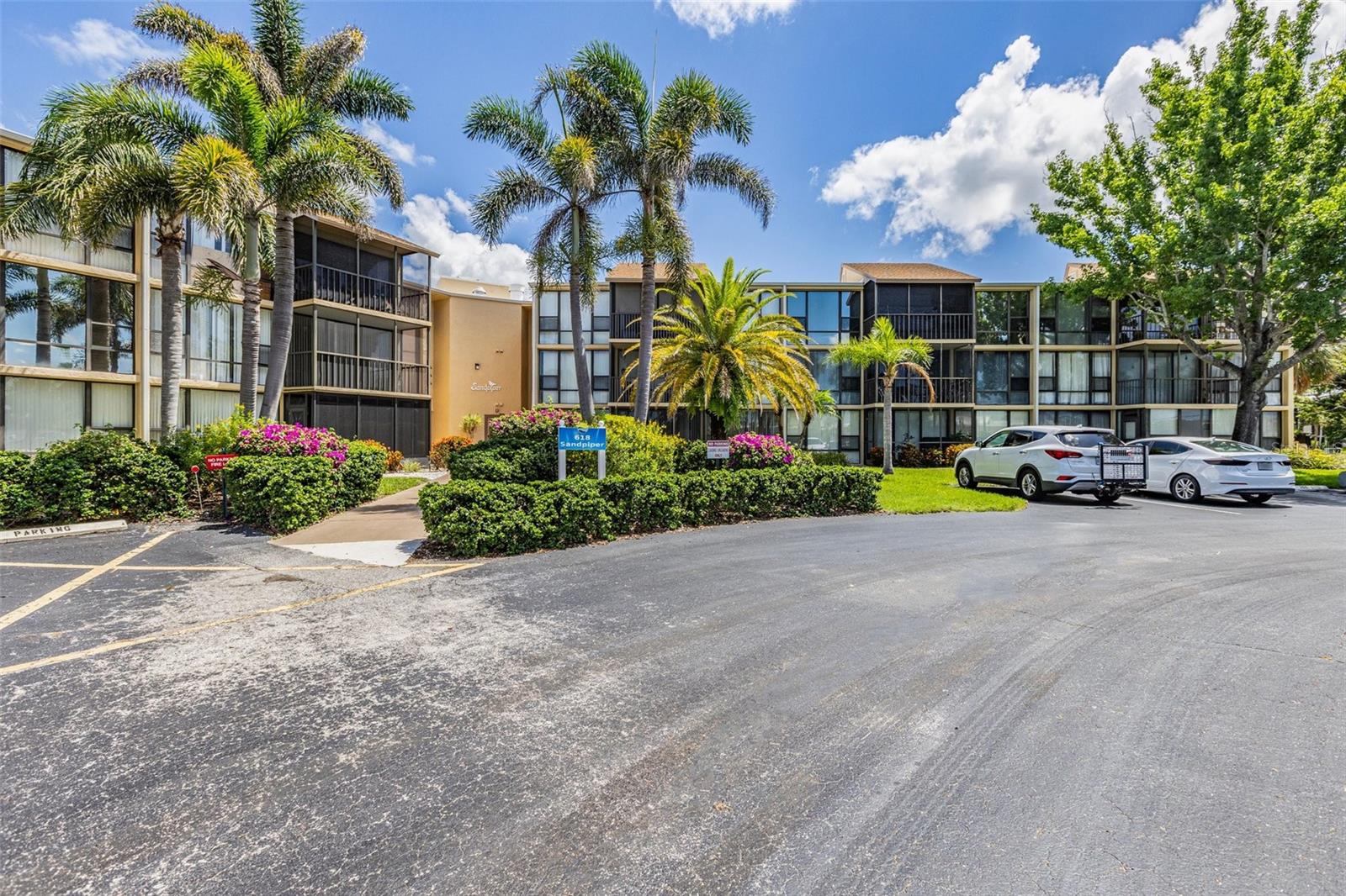 618 BIRD BAY DRIVE S 113