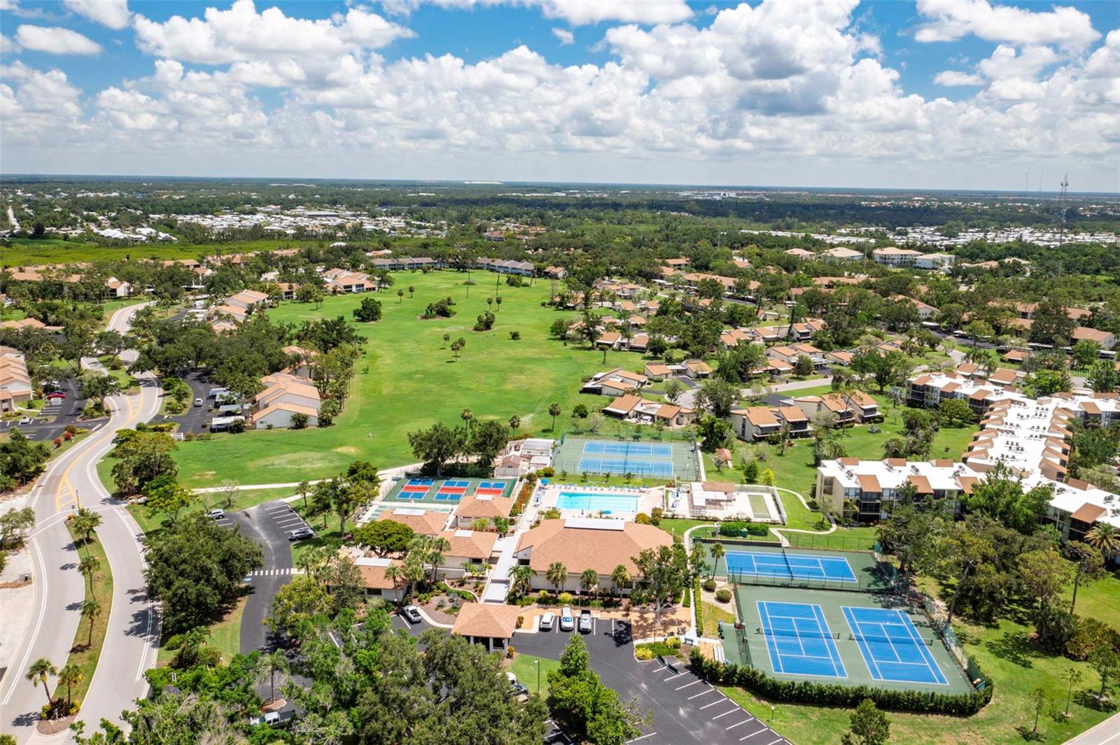 SANDPIPER APTS CONDO - Residential