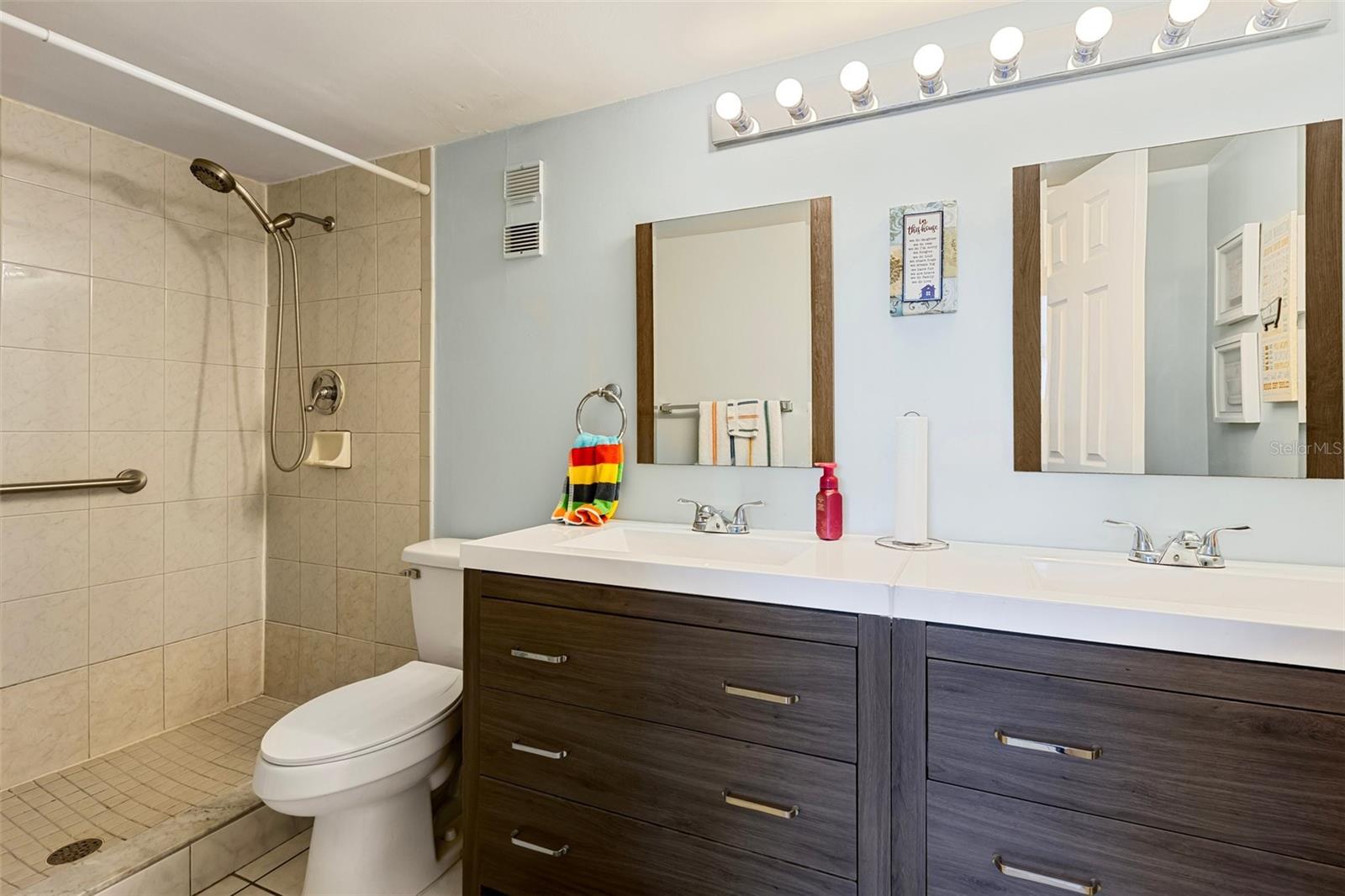 SANDPIPER APTS CONDO - Residential