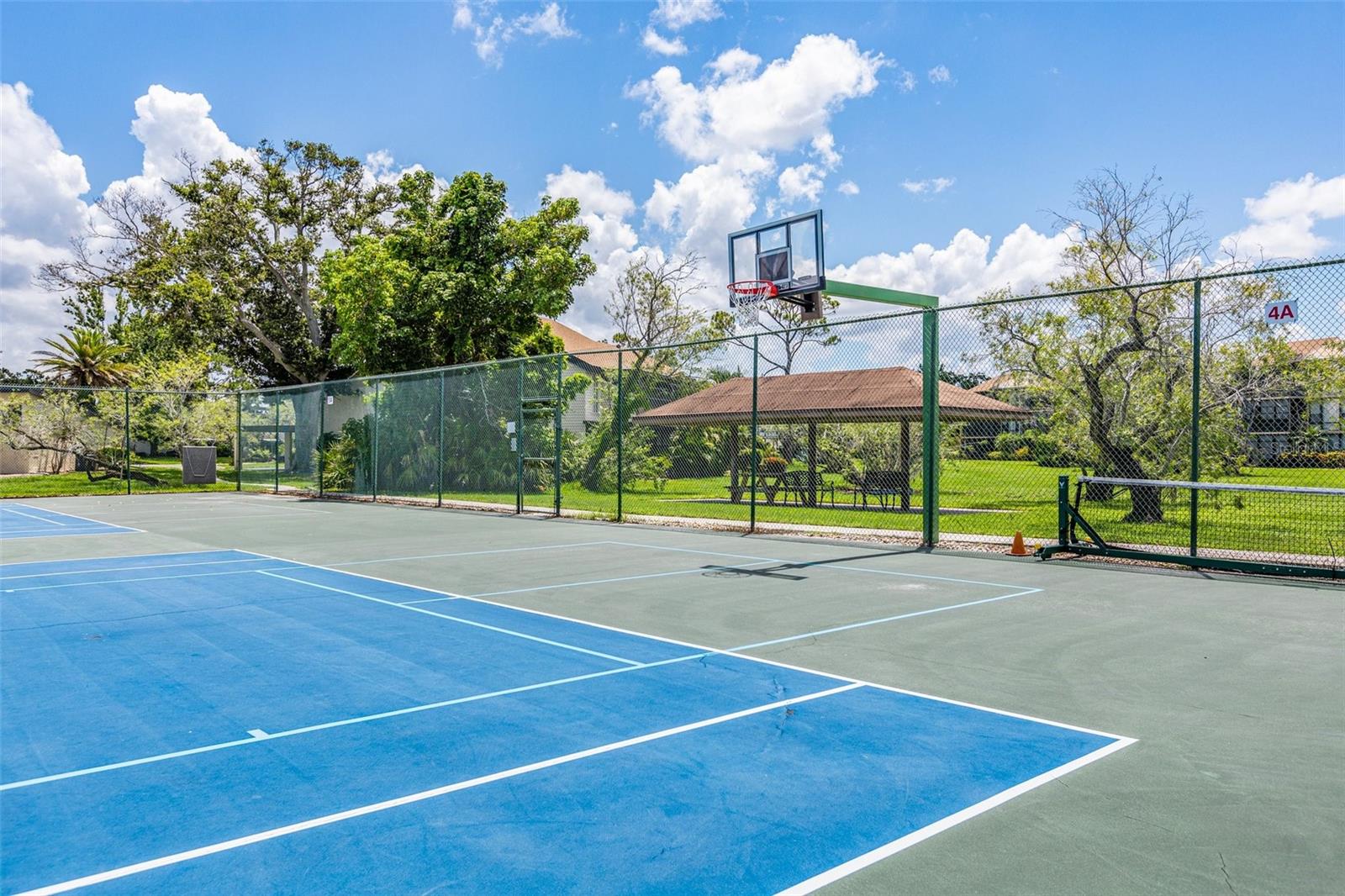 SANDPIPER APTS CONDO - Residential