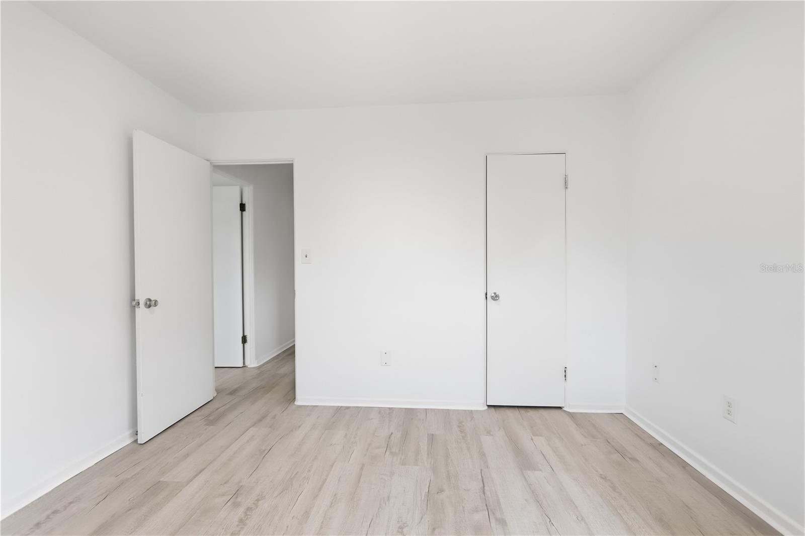 SHERMANS S 01/2 BLK 132 DELAND - Residential Lease