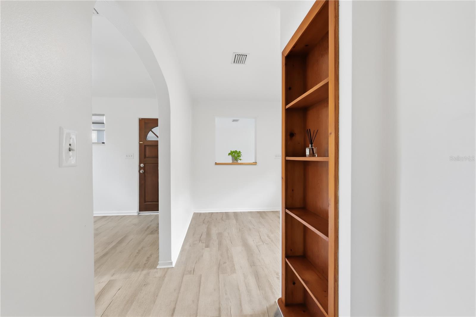 SHERMANS S 01/2 BLK 132 DELAND - Residential Lease