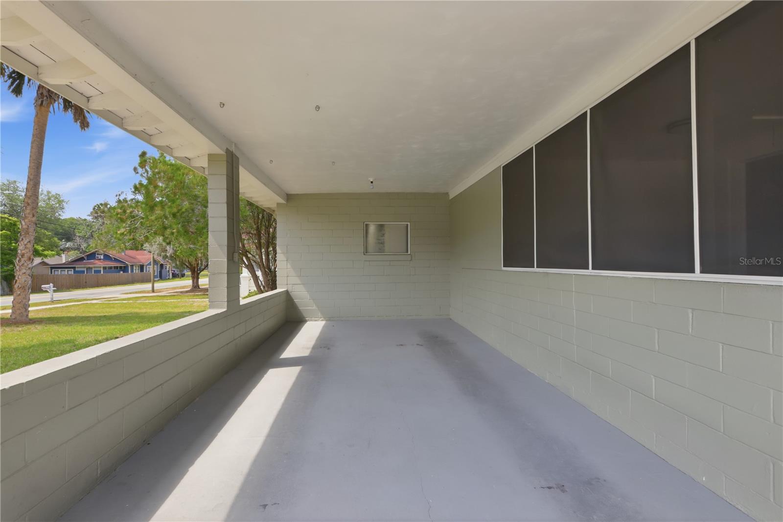 SHERMANS S 01/2 BLK 132 DELAND - Residential Lease