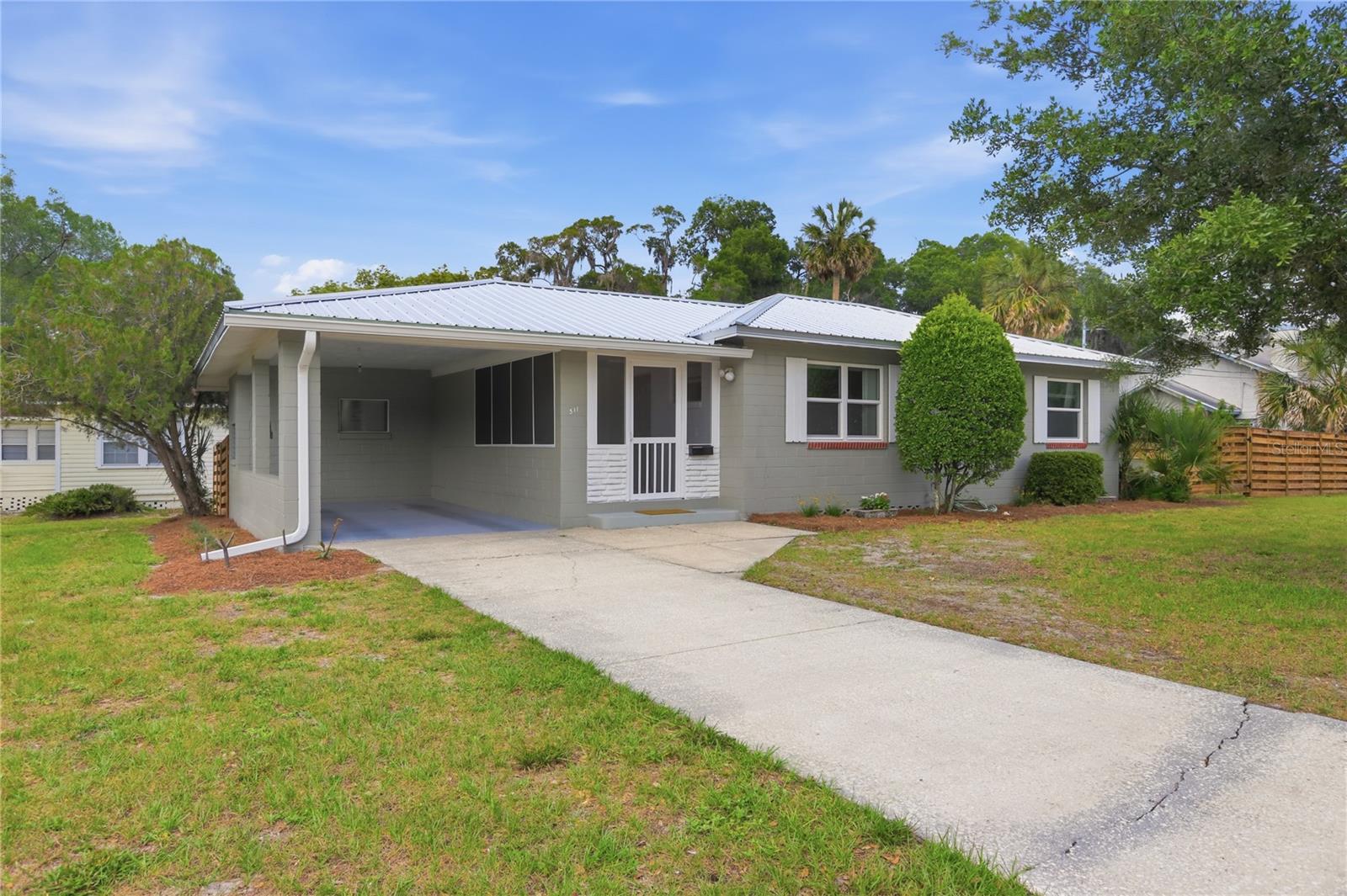 SHERMANS S 01/2 BLK 132 DELAND - Residential Lease