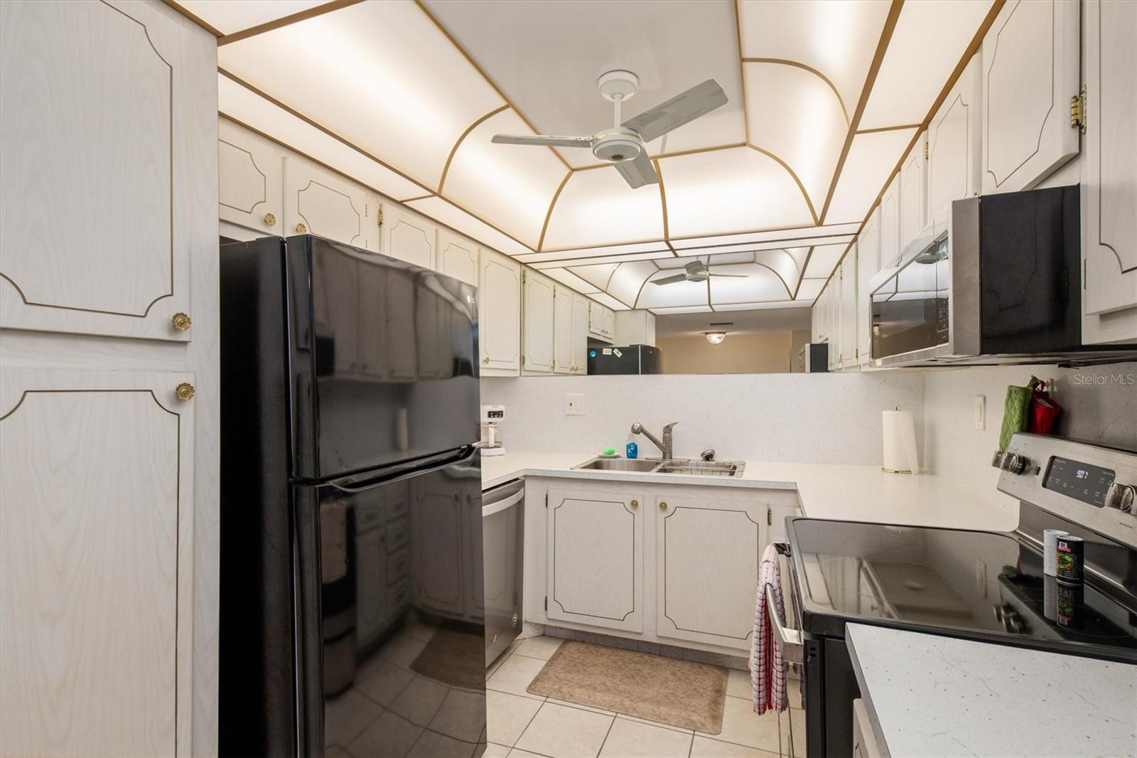 EMERALD POINTE PH 01 - Residential