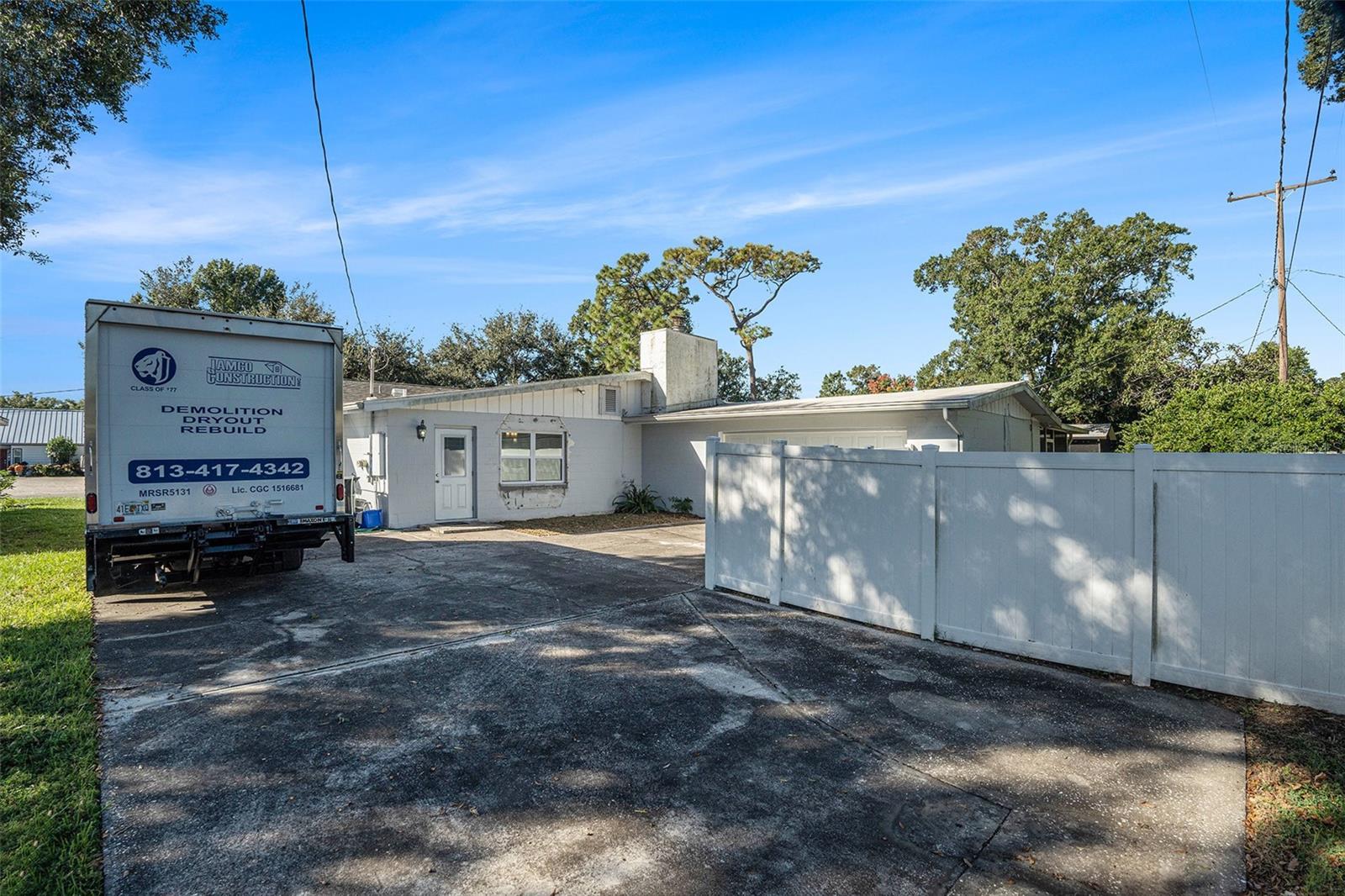 CARROLLWOOD SUB UNIT 1 - Residential