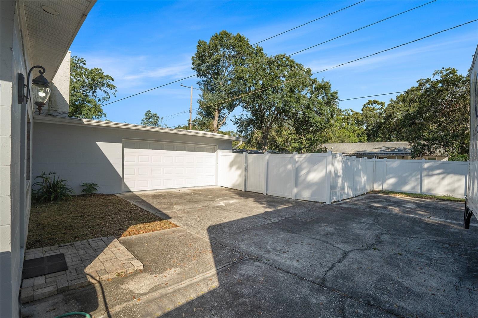 CARROLLWOOD SUB UNIT 1 - Residential