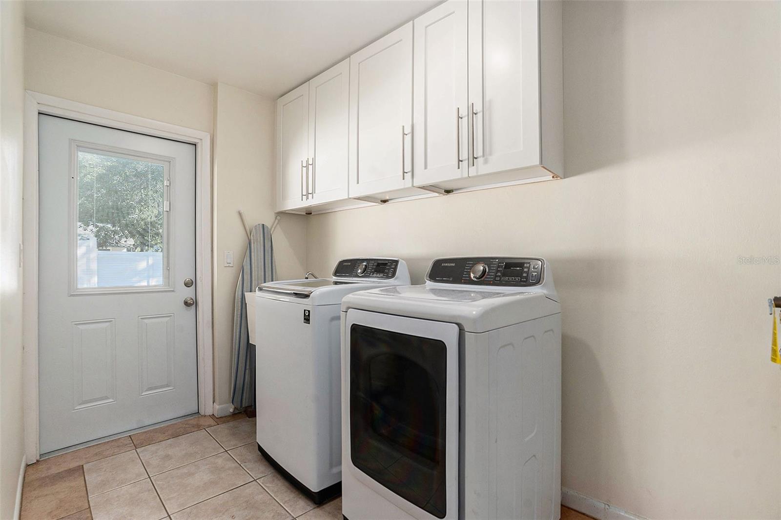 CARROLLWOOD SUB UNIT 1 - Residential
