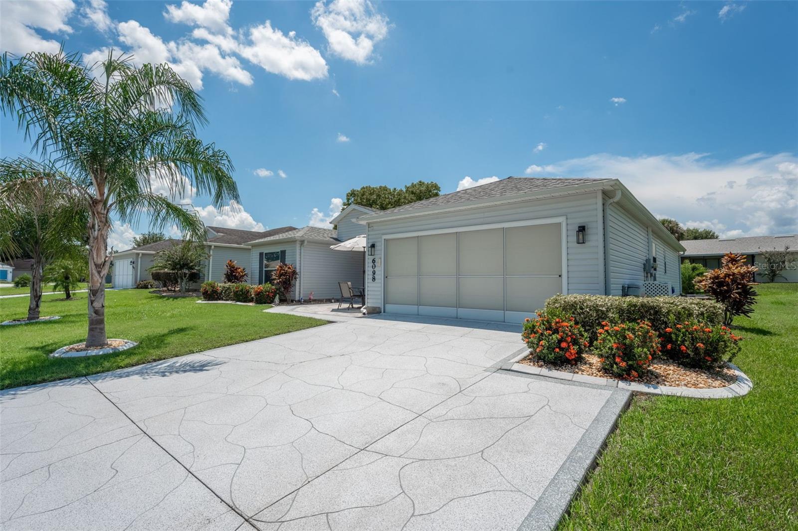6098 MAGPIE DRIVE