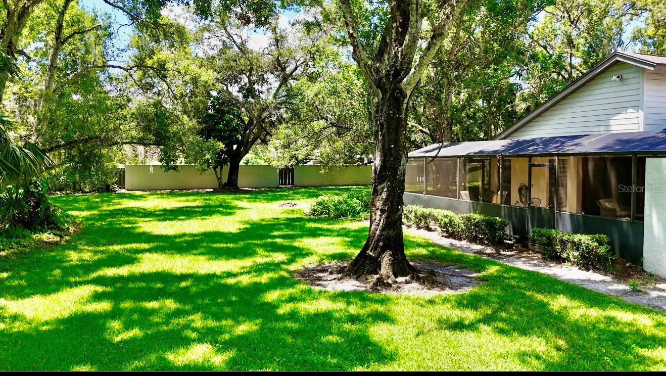 OAK FOREST VILLAS - Residential