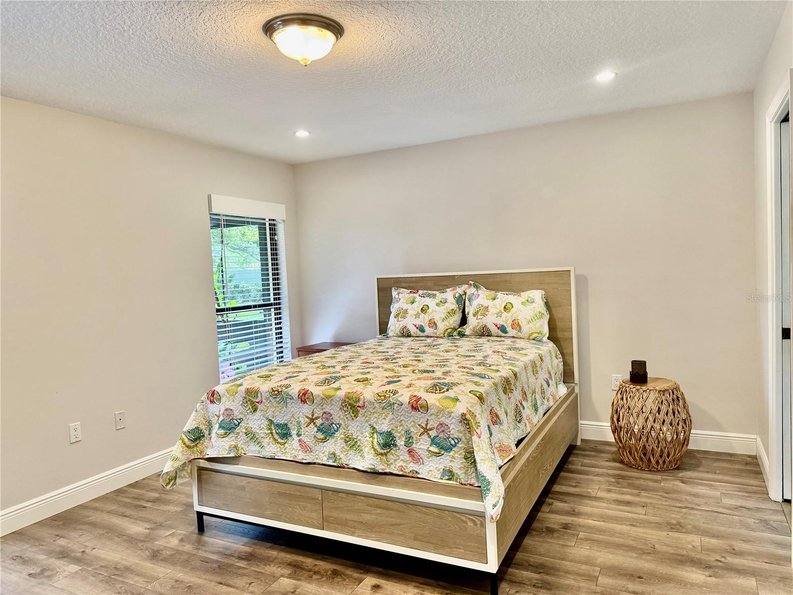 OAK FOREST VILLAS - Residential