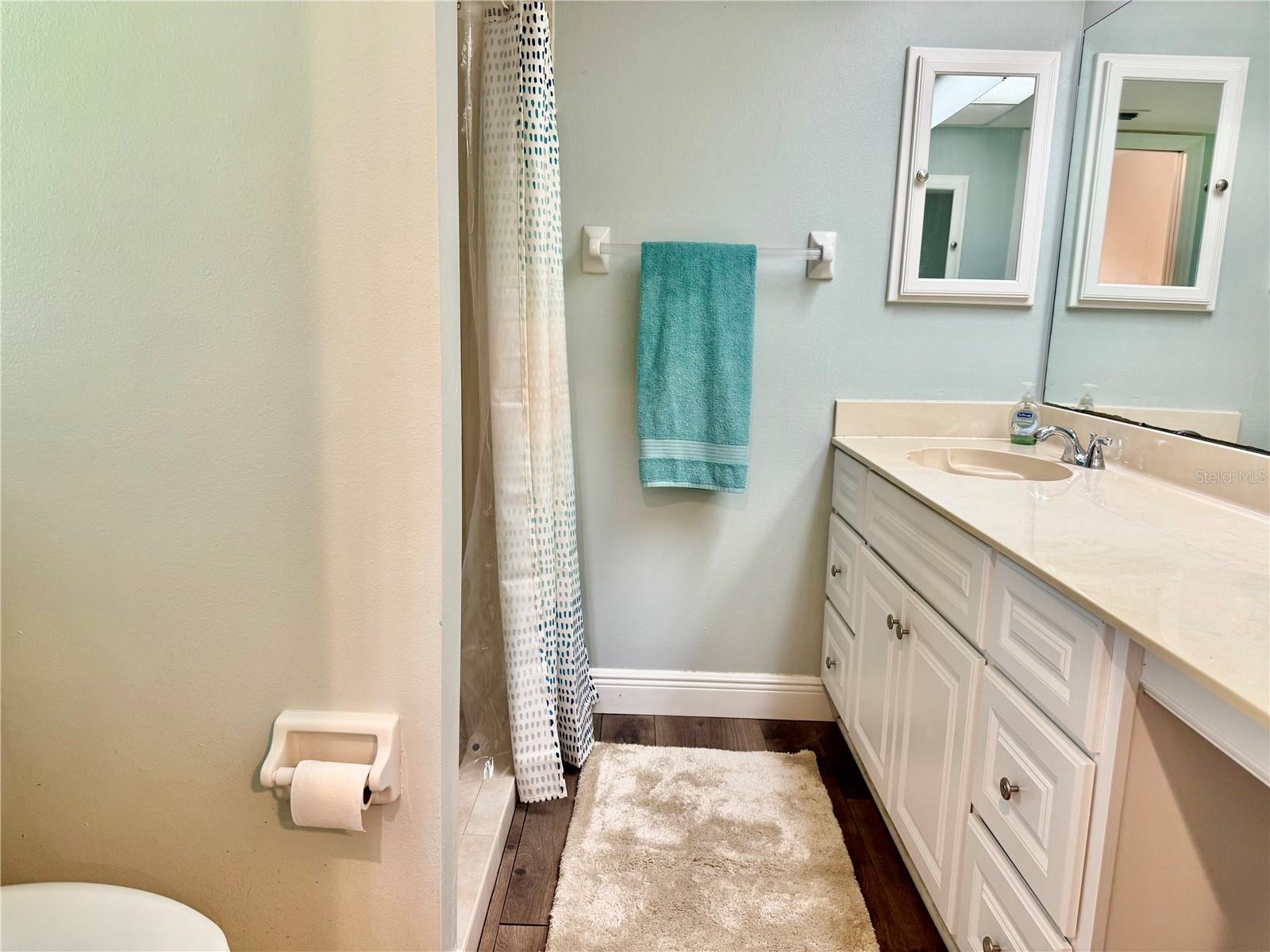 OAK FOREST VILLAS - Residential