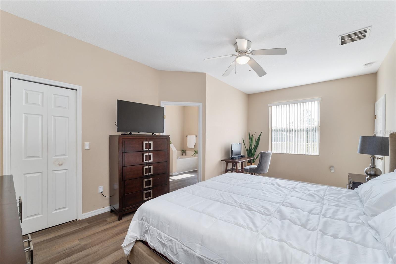 SILVER SPGS SHORES UN 32 - Residential