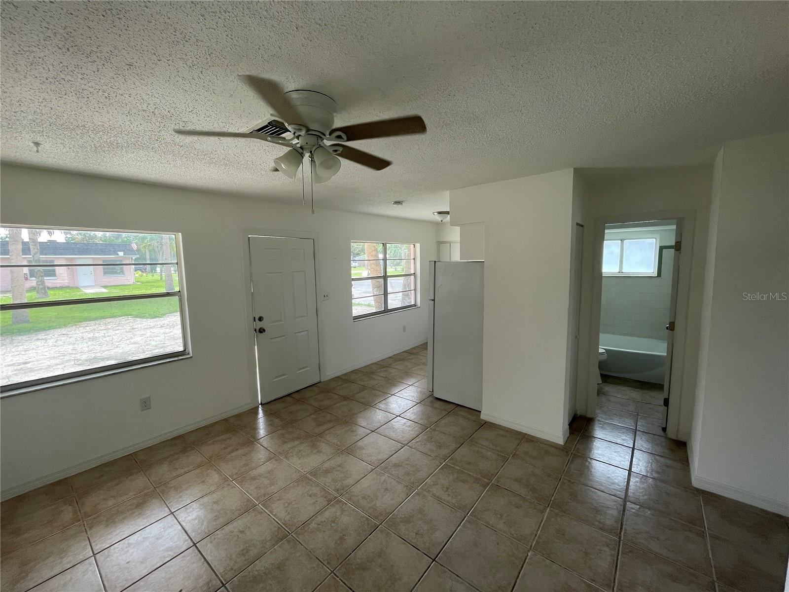 JASMIN COURT SUB - Residential Lease