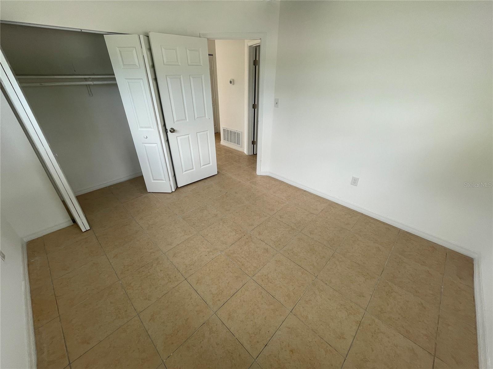JASMIN COURT SUB - Residential Lease