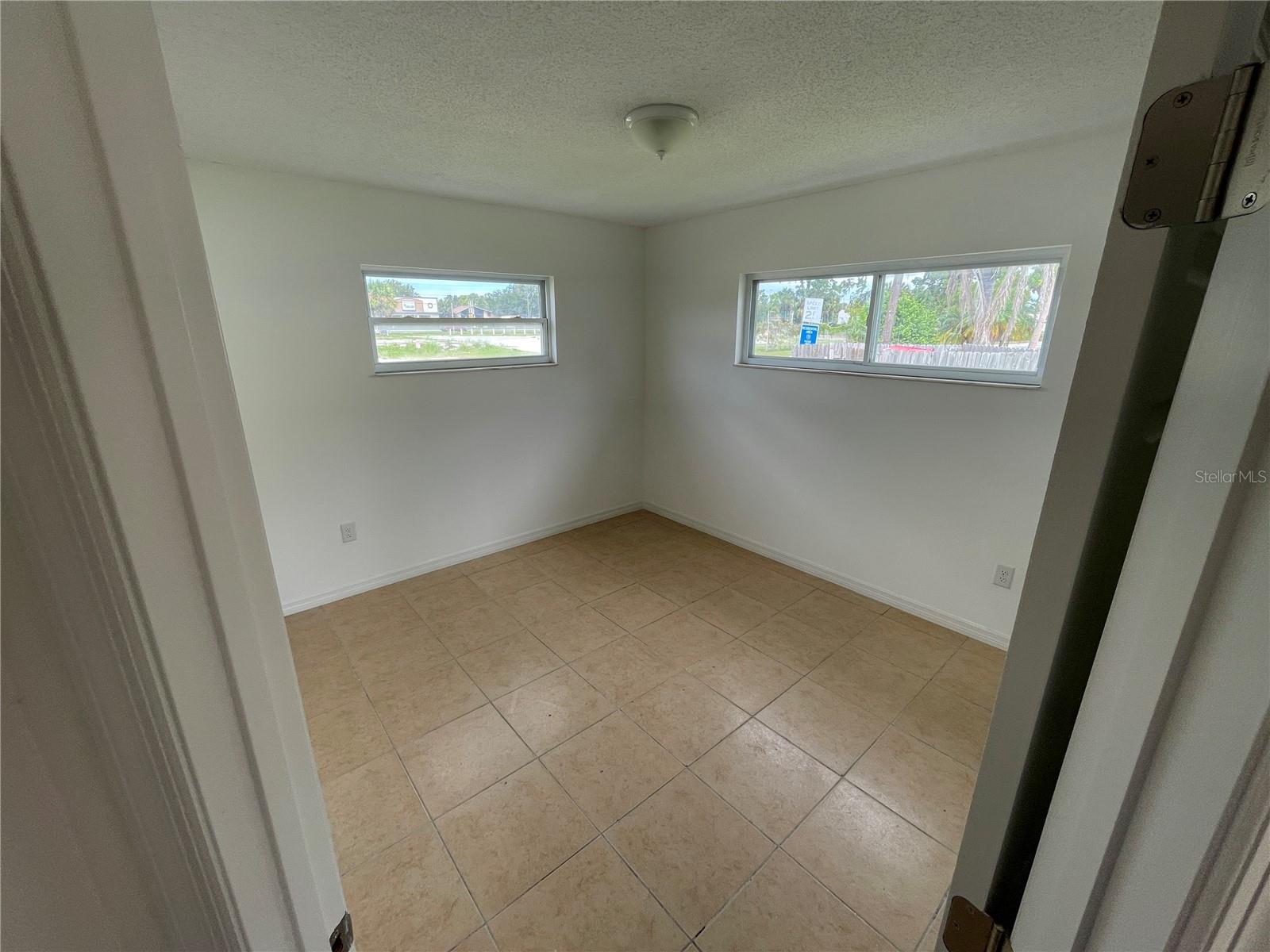 JASMIN COURT SUB - Residential Lease