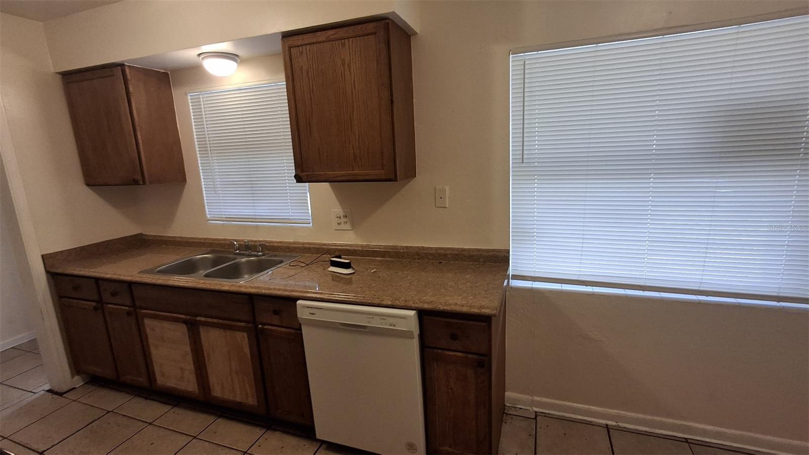 LONDONDERRY HILLS SEC 01 - Residential