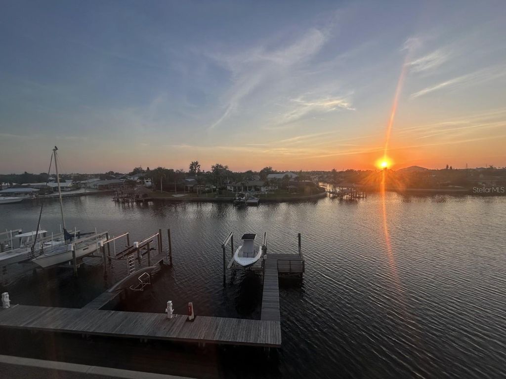 Photo of 6432 Sunset Bay Circle, Apollo Beach, FL 33572 (MLS # TB8522038)