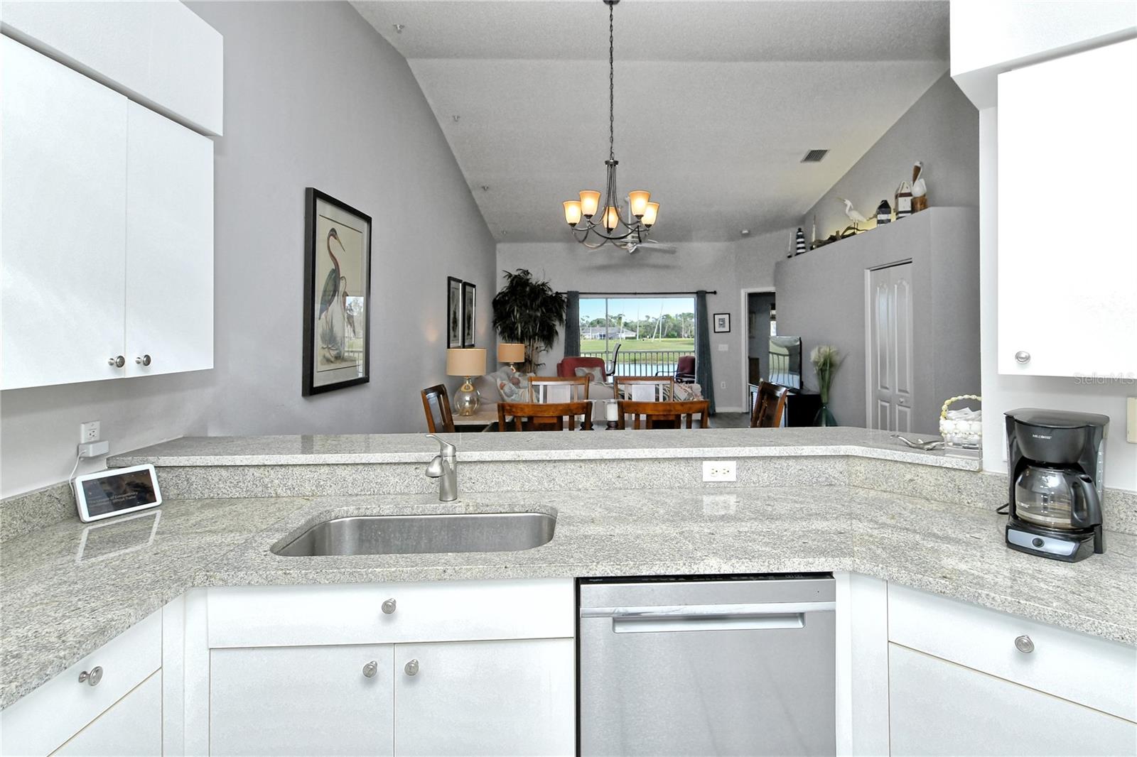 HERITAGE OAKS GOLF & COUNTRY CLUB - Residential