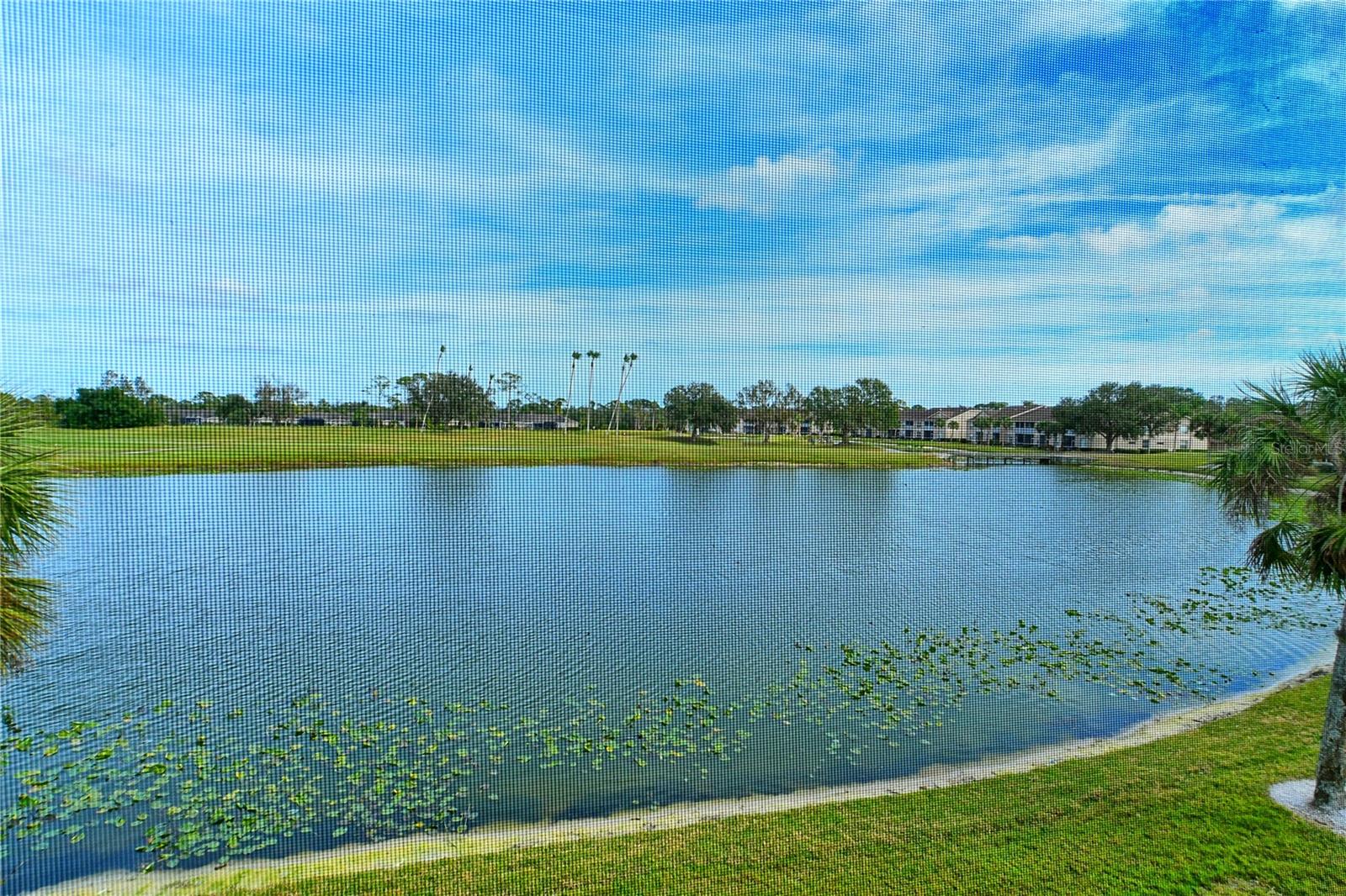 HERITAGE OAKS GOLF & COUNTRY CLUB - Residential