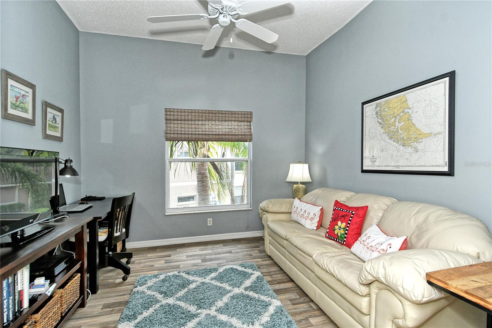 HERITAGE OAKS GOLF & COUNTRY CLUB - Residential