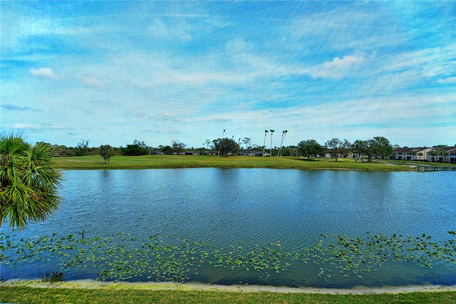 HERITAGE OAKS GOLF & COUNTRY CLUB - Residential