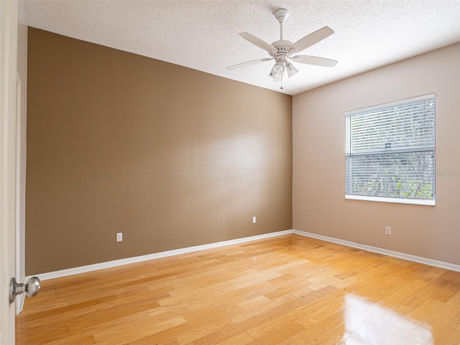 RIVERSIDE AT TWIN RIVERS UN 3A - Residential