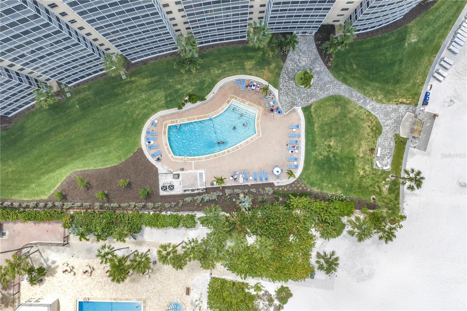 CRYSTAL SANDS 2 - Residential