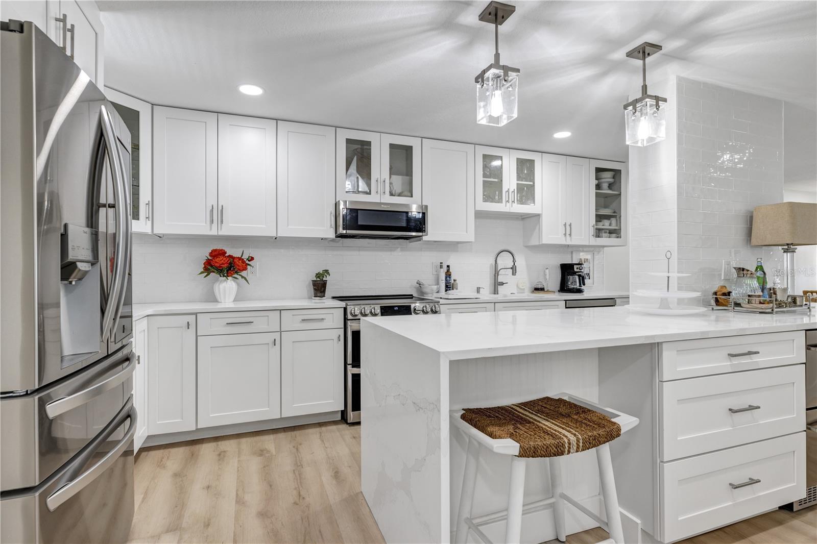 CAPTAINS QUARTERS - Residential