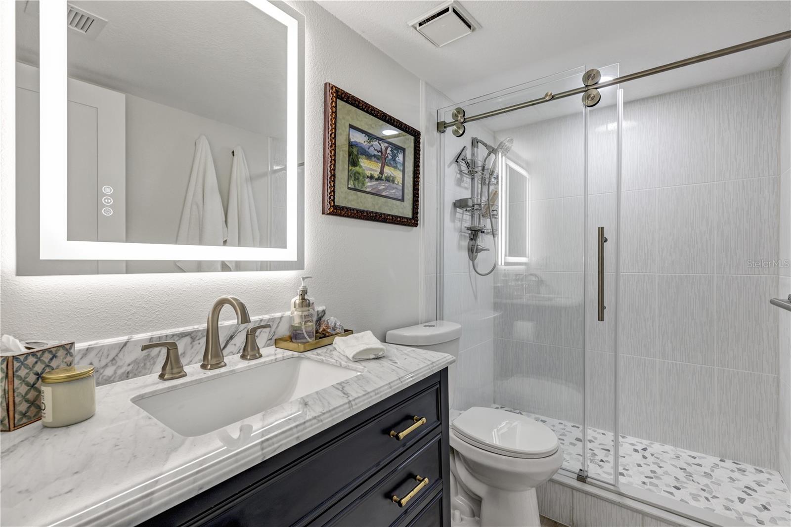 CAPTAINS QUARTERS - Residential